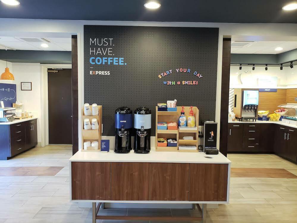 Holiday Inn Express Baltimore BWI Airport West By Ihg Хановер Екстериор снимка